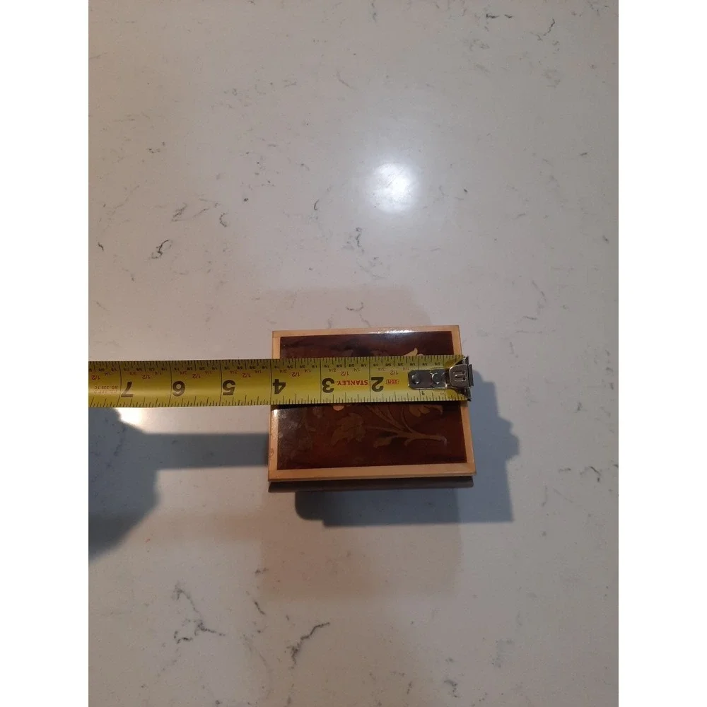 Vintage‎ Reuge Wind-Up Music Box Made In Italy